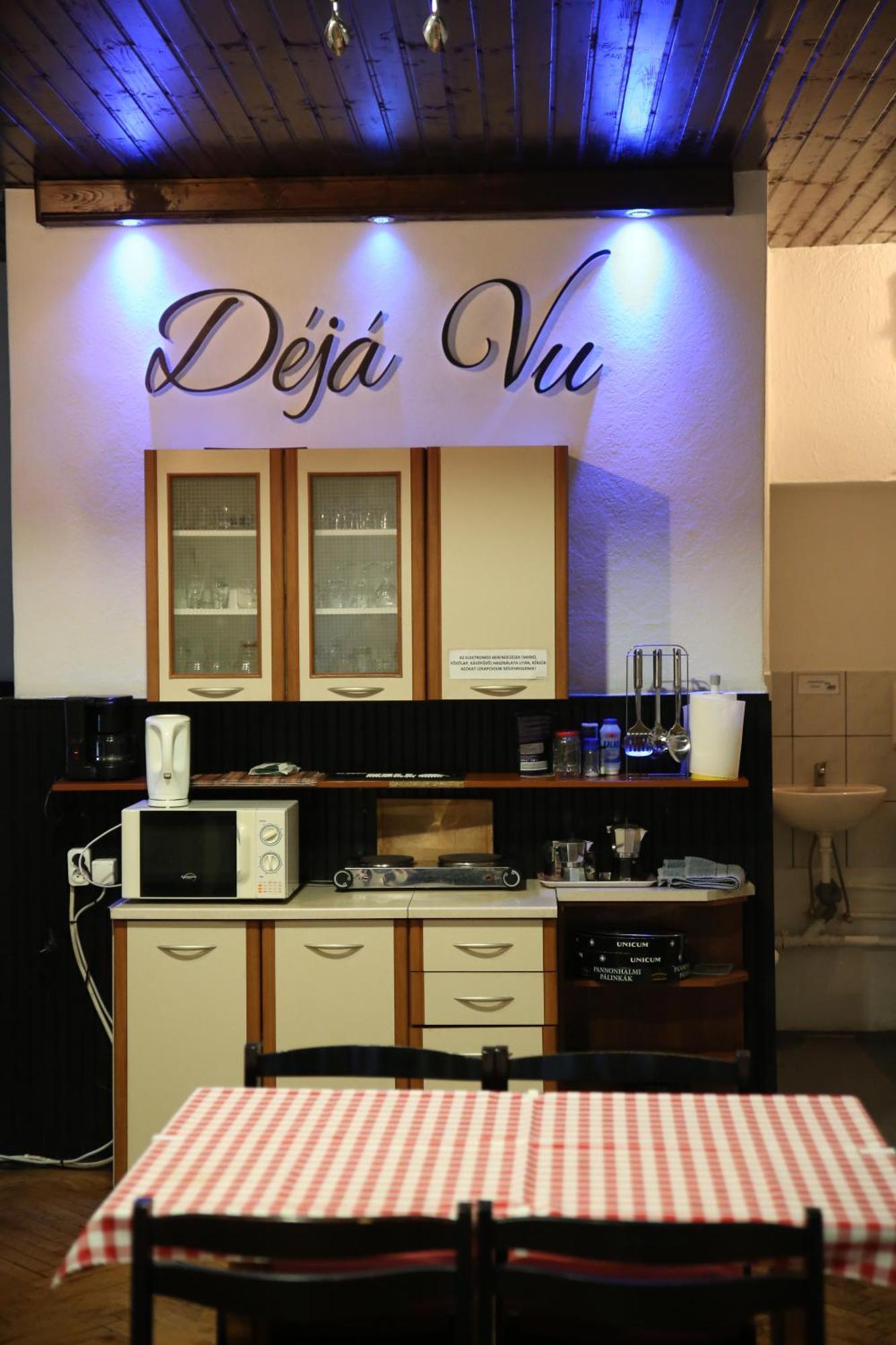Deja Vu Szallas & Rendezveny Зирц Экстерьер фото